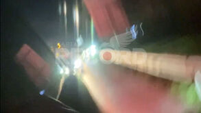 «Não faças isso. Estou a conduzir, é perigoso»: adepto do Besiktas persegue carro de Rafa  