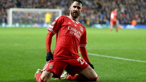 Rafa em ação com a camisola do Benfica frente ao Rangers