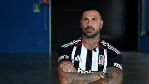 Quaresma: «Besiktas devia ter mais cuidado em contratar, tanto jogadores como treinadores»