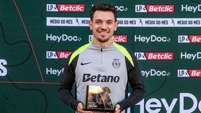 Pote com a distinção... e de sorriso rasgado