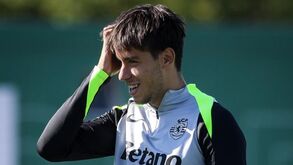 Vagiannidis olha para a Taça de Portugal de sorriso rasgado