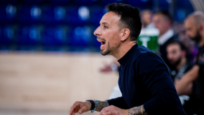 Arbitragem portuguesa no Palau Blaugrana gera revolta em João Pinto: «Um embaraço!»