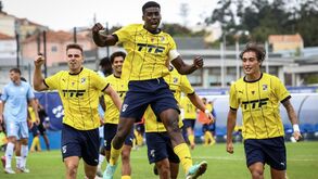 Romário (ao centro) marcou ao Vizela na eliminatória anterior