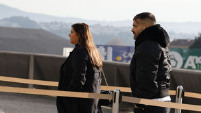 Sandra Madureira à chegada à AG