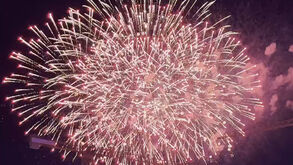 Show de luzes e fogo de artifício: a festa do Barcelona no regresso a Camp Nou 