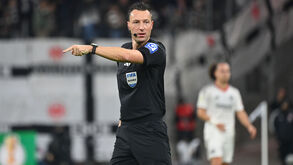 O árbitro alemão Sven Jablonski