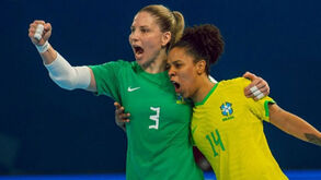 Brasil é líder do ranking mundial e grande favorito ao título