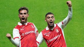 Jogadores do Braga celebram golo