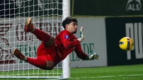 Duarte Almeida defende penálti e garante vitória do Caldas sobre o Tondela na Taça de Portugal