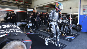 Miguel Oliveira estreia-se no top dez em testes de pré-temporada de Superbikes