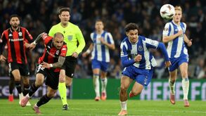 FC Porto vence Nice por 3-0 com golo na primeira jogada