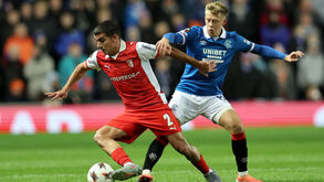 Víctor Gómez durante o Rangers-Sp. Braga 