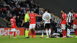 Iancu Vasilica apitou o Nacional-Benfica
