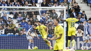 Villarreal vence Real Sociedad em jogo emocionante