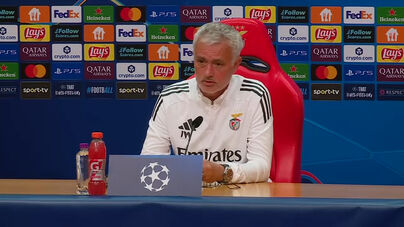 Mourinho e o 'caso' Veríssimo: «Não posso fazer comentários que me possam colocar numa situação ridícula»