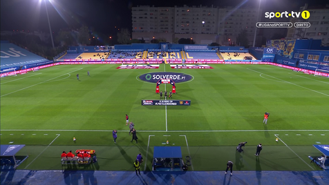 Árbitros do Estoril-Arouca protestaram contra clima de pressão na arbitragem em Portugal
