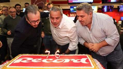 Record fez 76 anos