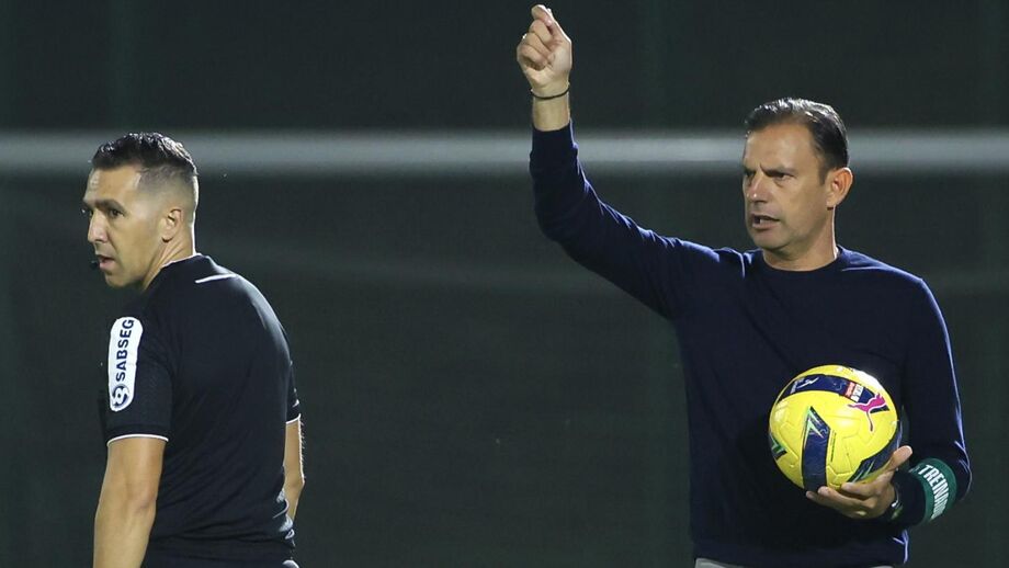 Sotiris Silaidopoulos pede desculpa aos adeptos do Rio Ave