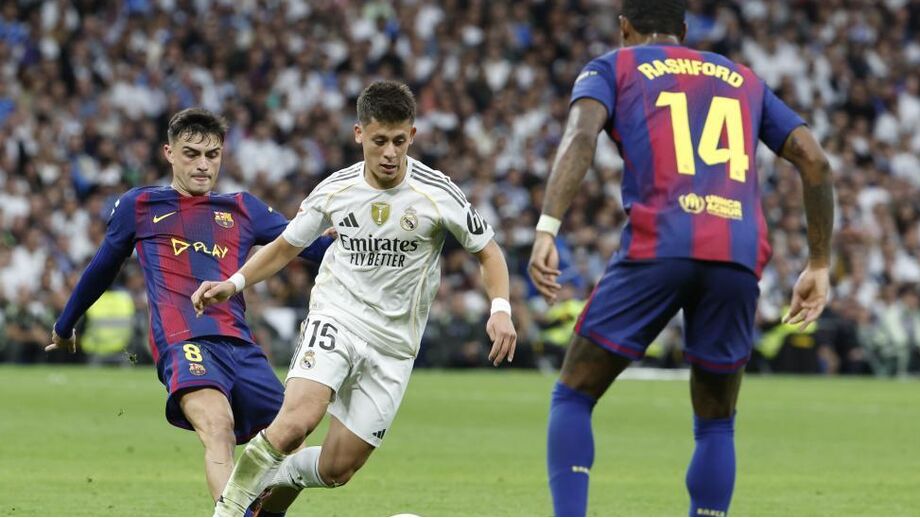 Güler em ação frente ao Barcelona