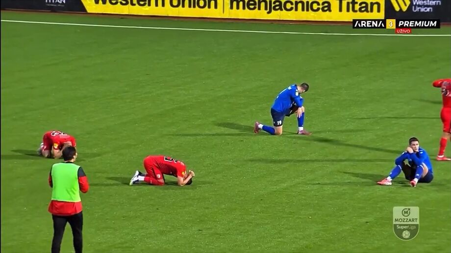 Mladen Zizovic, que orientava o FK Radnicki, não sobreviveu a um ataque cardíaco que sofreu junto às quatro linhas