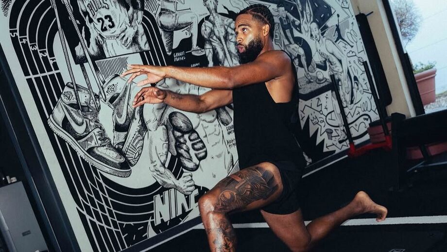 St. Juste treina no ginásio