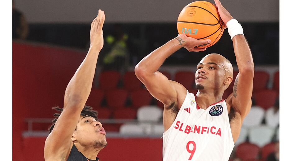 Benfica vence Le Mans na Liga dos Campeões com Aleksander Dziewa em destaque