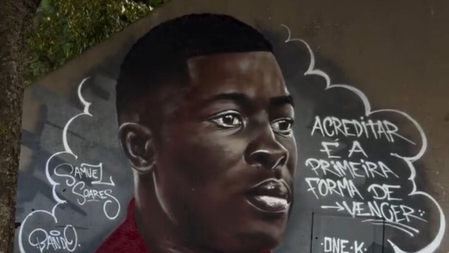 Jovem guarda-redes do Benfica mostra-se de "coração cheio"