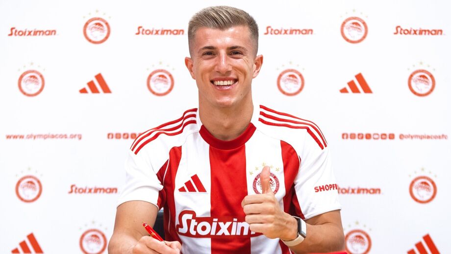 Costinha renova contrato com o Olympiacos até 2029