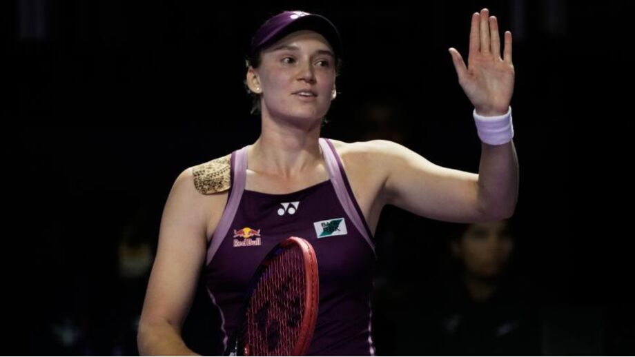 Rybakina vence Pegula nas WTA Finals em Riade e disputa a final