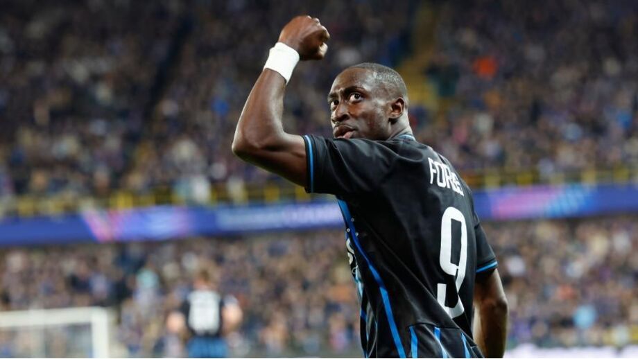 Carlos Forbs brilhou na última jornada da Champions League, com um 'bis' frente ao Barcelona, que lhe valeu uma chamada à Seleção