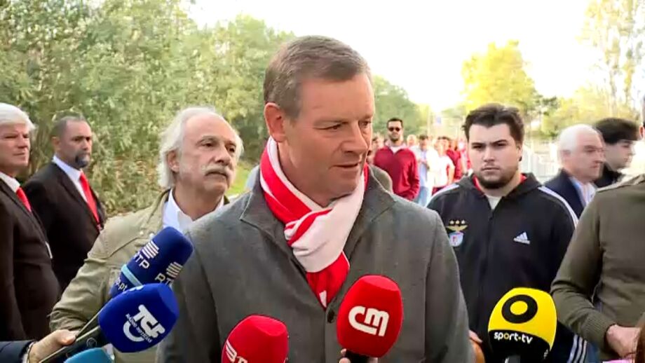 Candidato derrotado na 1.ª volta das eleições do Benfica já votou este sábado