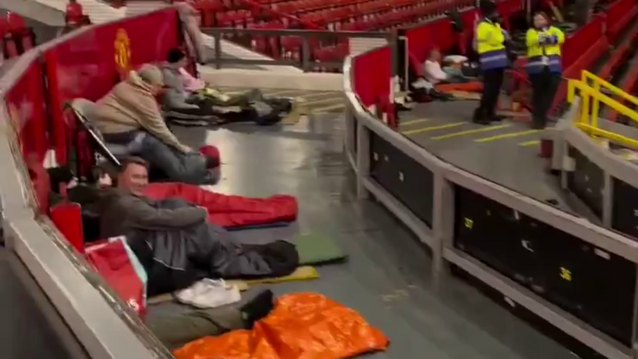 Iniciativa do clube inglês pretende angariar fundos para instituições de caridade que ajudam pessoas sem-abrigo