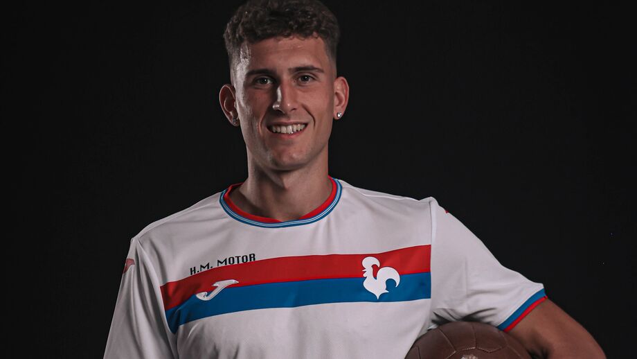 Santi García renova contrato com o Gil Vicente