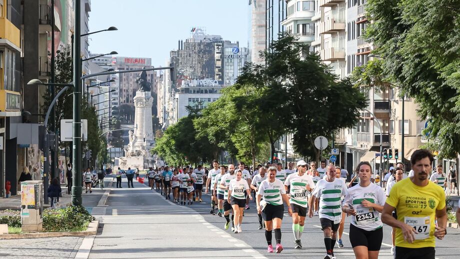 Corrida do Sporting anima as ruas de Lisboa