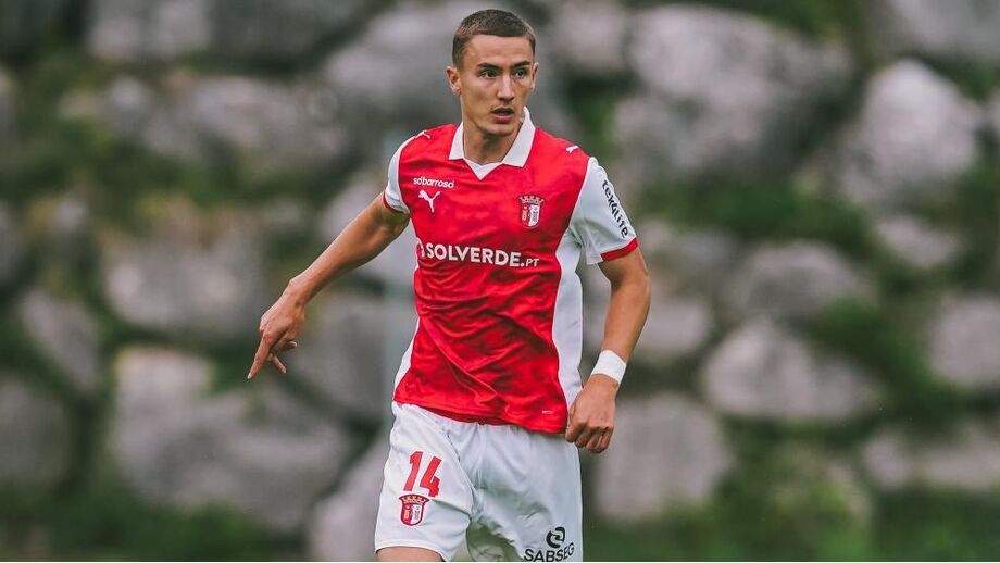 Lagerbielke tem 1.655 minutos de competição pelos arsenalistas