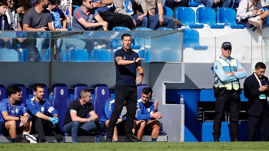 Ricardo Costa, treinador do Feirense