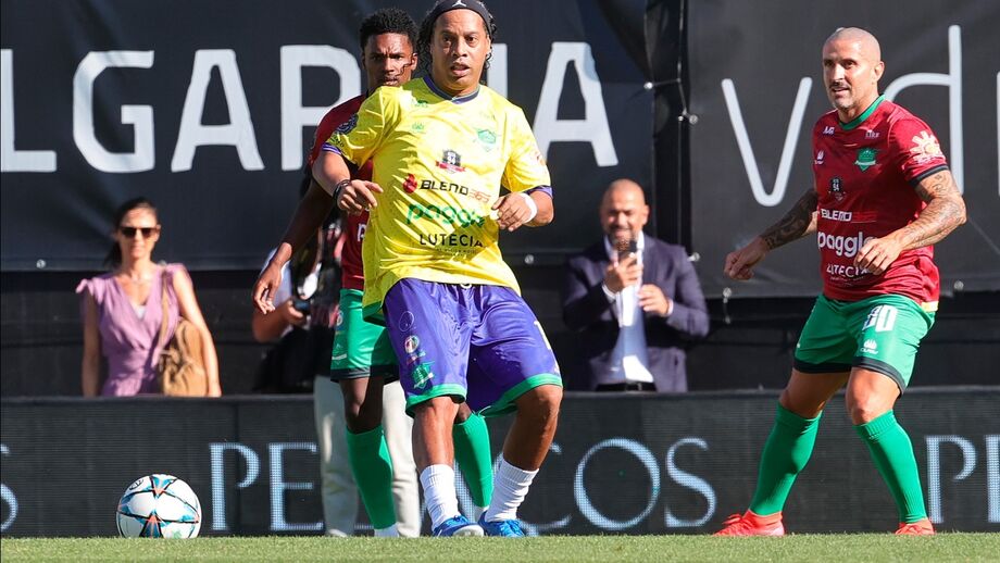 Ronaldinho em destaque