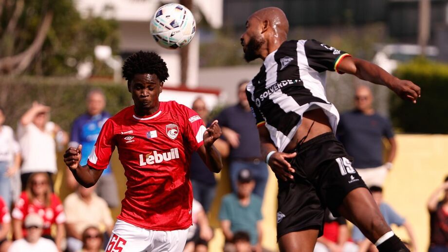 Djé no duelo da Taça de Portugal com o Sp. Espinho
