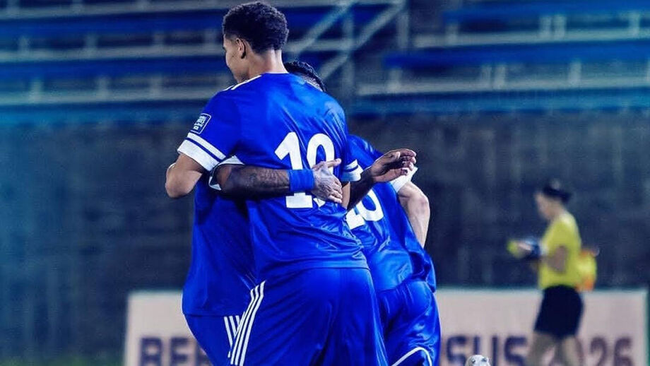 Jogadores de Curaçau a festejar 