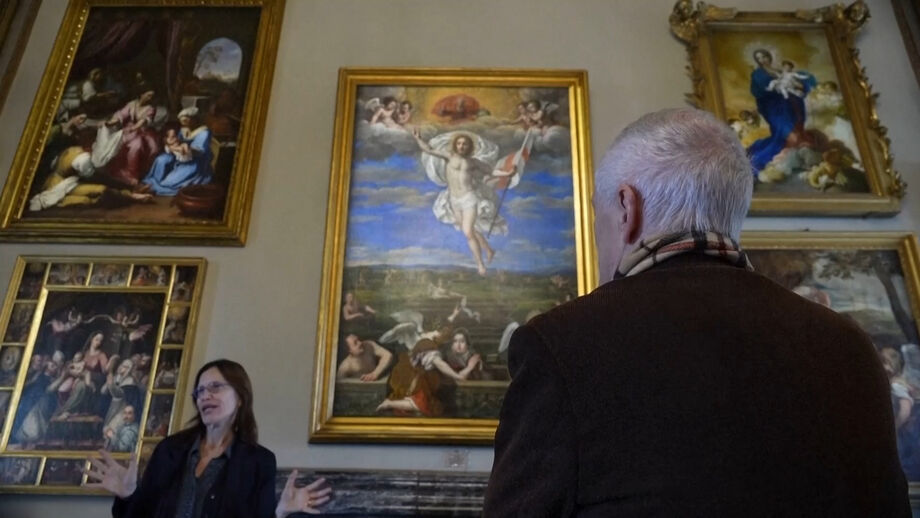 Portas só são abertas nas manhãs de sexta e sábado para pequenos grupos 