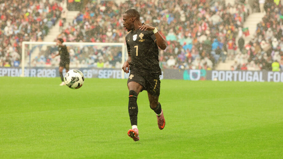 Carlos Forbs no Portugal-Arménia