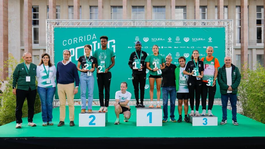 Vencedores da Corrida Sporting celebram pódio em Lisboa