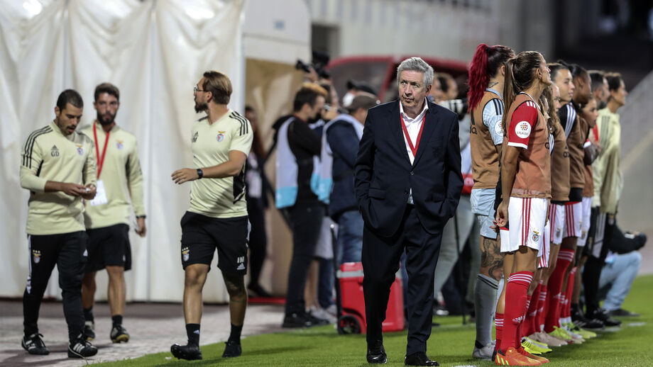 Fernando Tavares avalia o futuro do futebol feminino do Benfica e o nome de Mónica Jorge