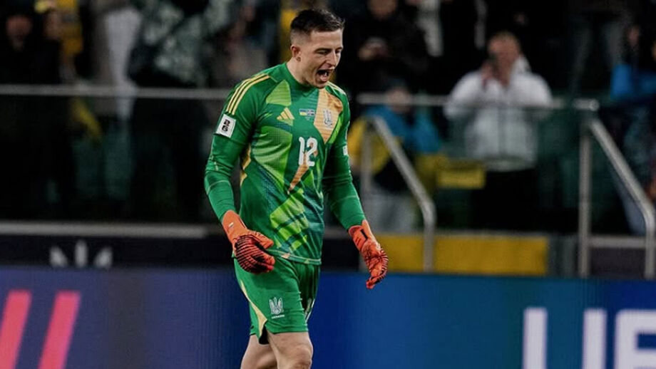 Trubin festejou apuramento da Ucrânia para o playoff