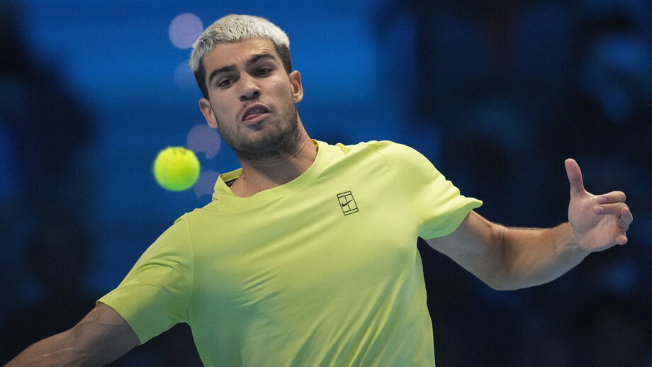 Lesão afasta Carlos Alcaraz da fase final da Taça Davis em Bolonha
