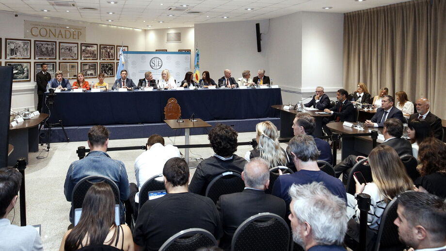 Julgamento em San Isidro (norte de Buenos Aires) foi cancelado a pedido de várias partes