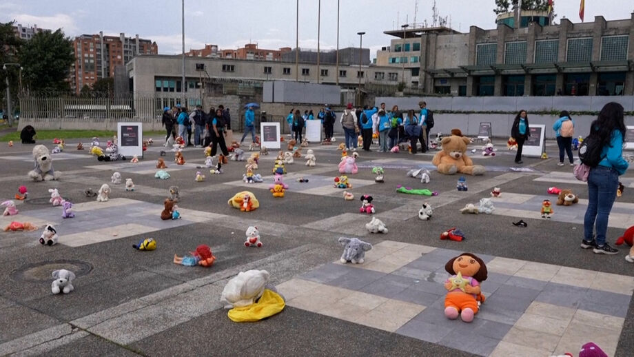 Protesto pacífico visou denunciar o elevado número de abusos sexuais contra menores no país 