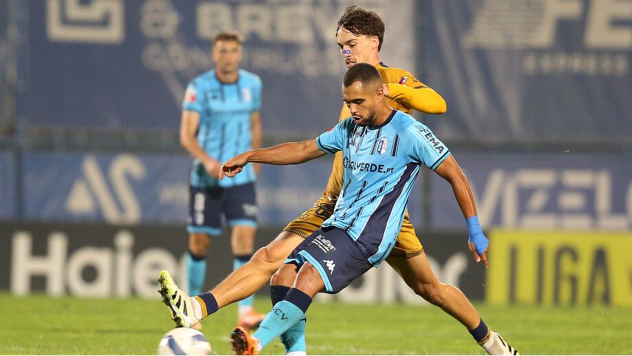 Moha Moukhliss, médio do Vizela