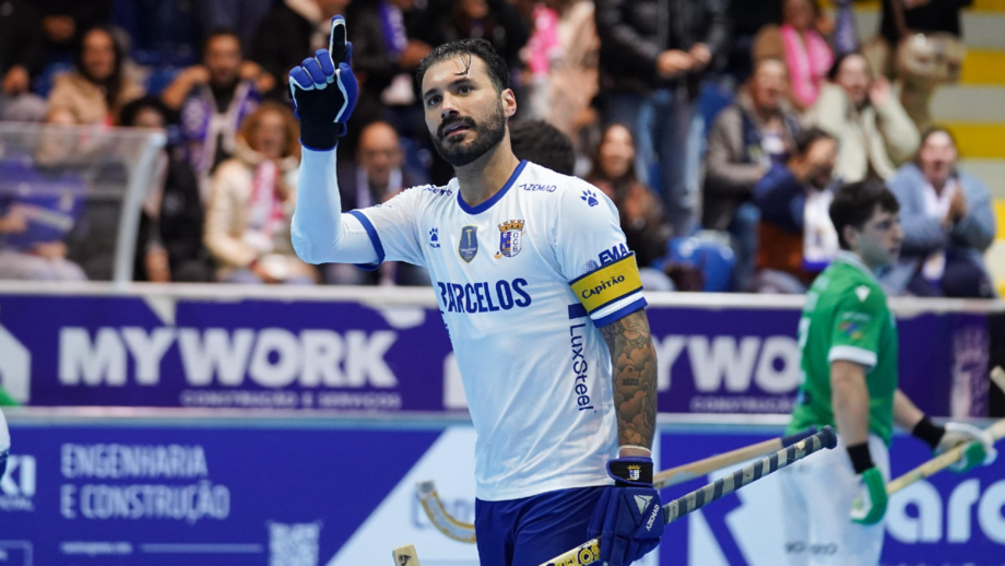 Miguel Rocha continua de stick quente