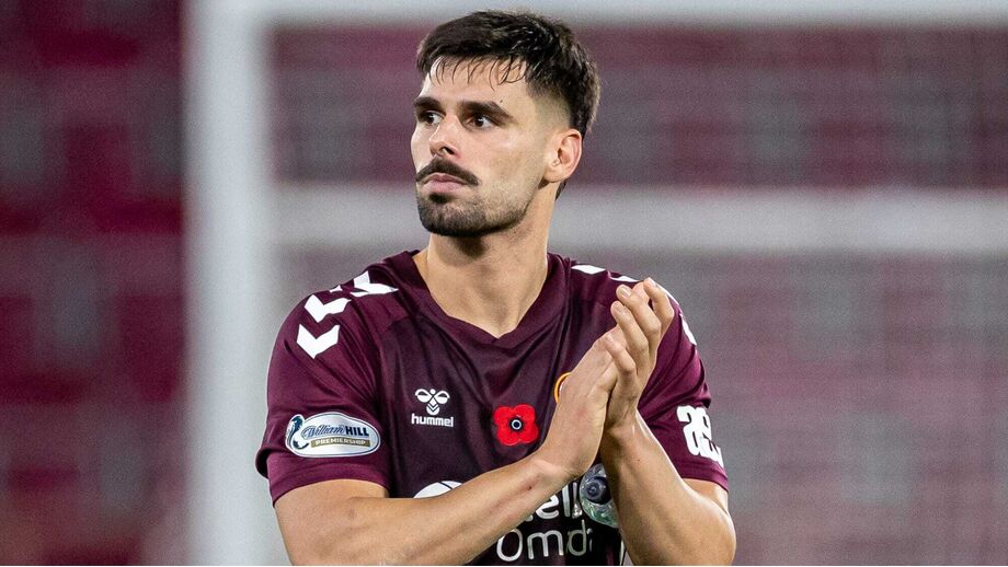 Cláudio Braga, jogador do Hearts